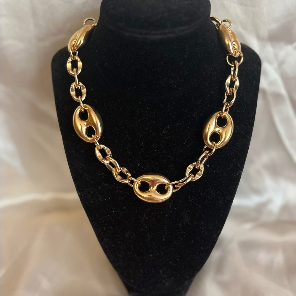 Gold Chain Link Necklace